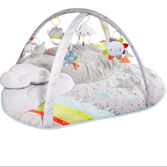 Baby gym - Picture 1 of 2